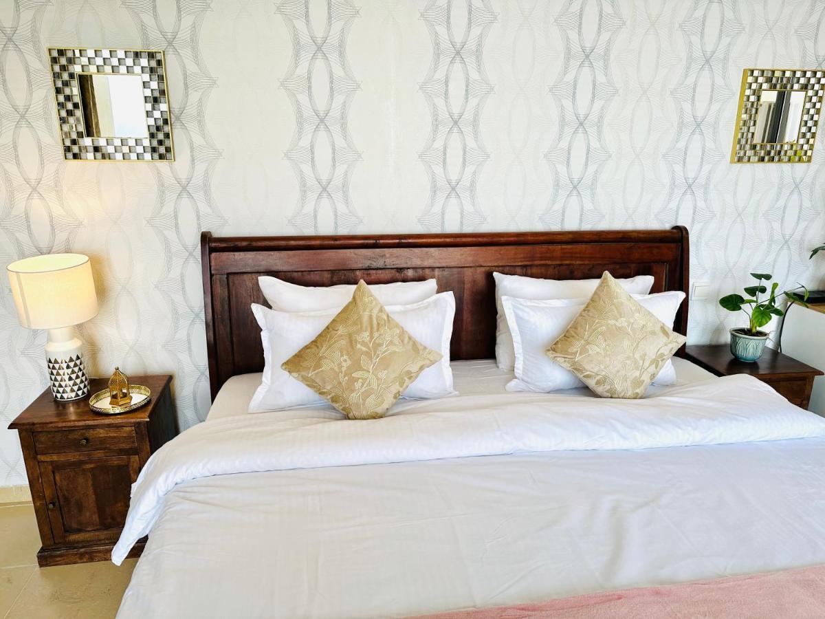 Luxury Casa - Indigo Sea View Apartment Jbr Beach 2Br Dubai Bagian luar foto